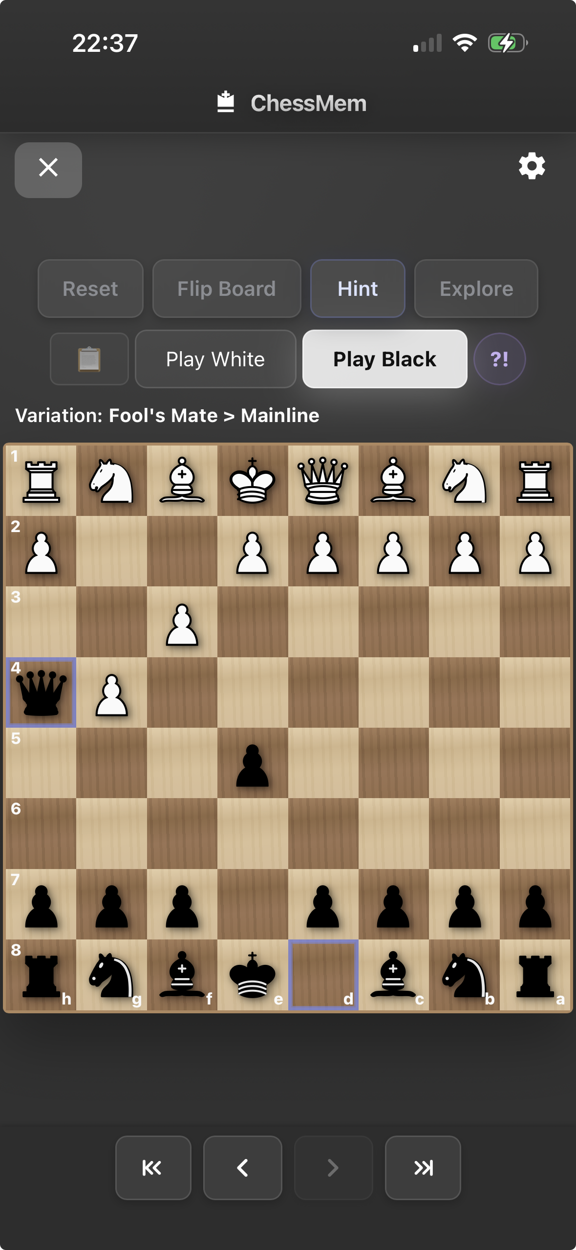 ChessMem iOS app &mdash; opening trainer in action